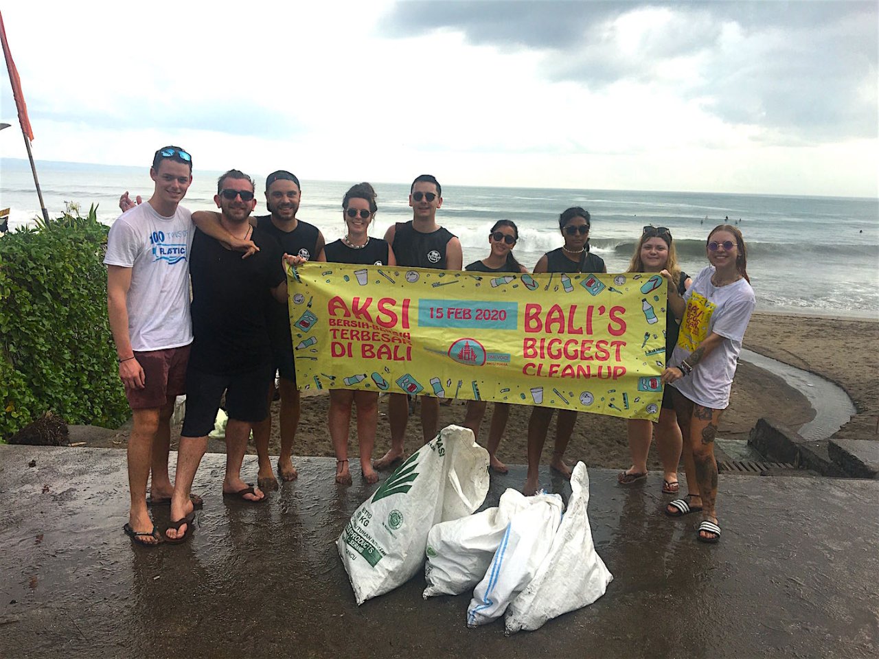 Bali beach clean 