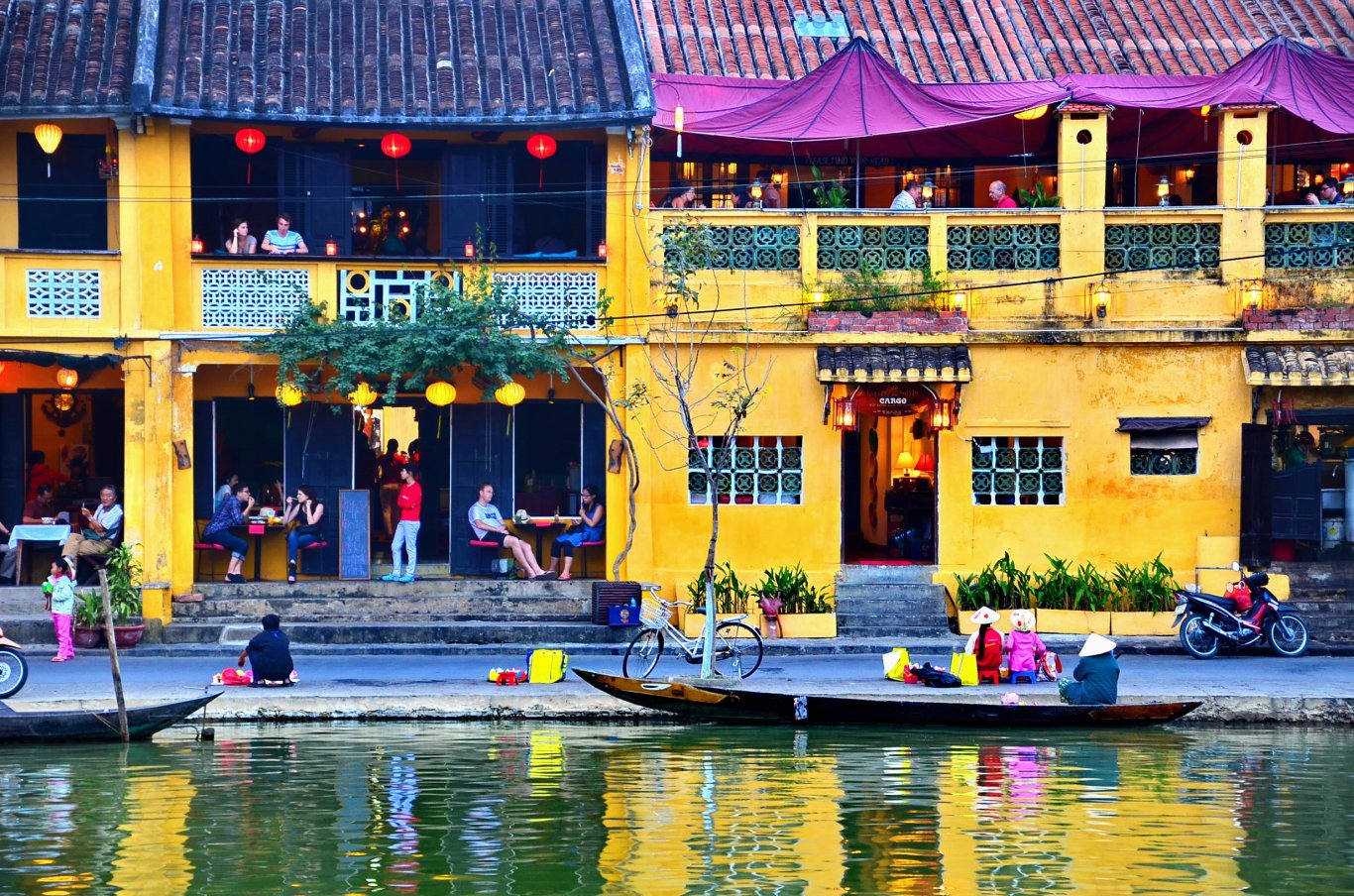 Best places to visit in Vietnam - Hoi An