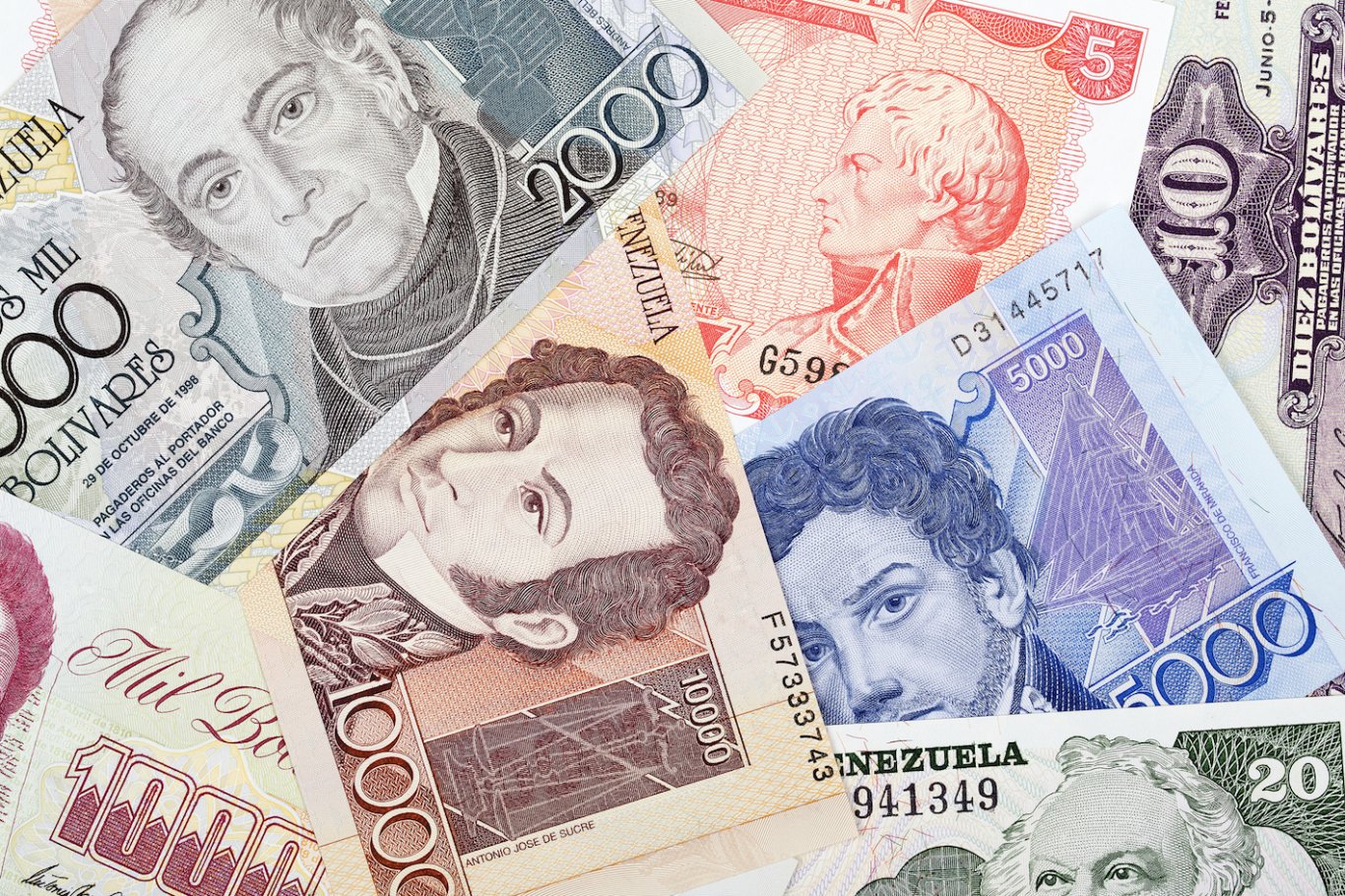 colombia travel money