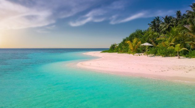 pink-beach-1761410_1280