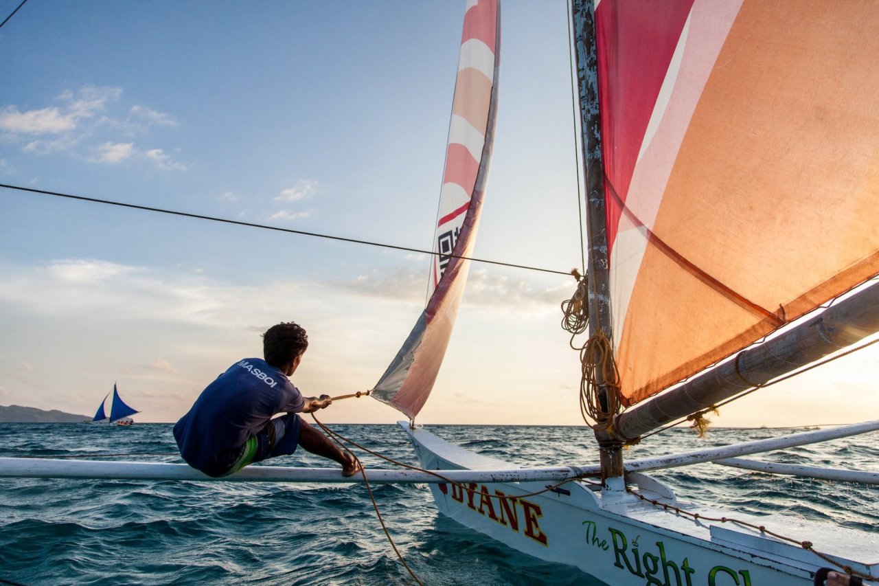 Paraw Sailing Boracay Philippines
