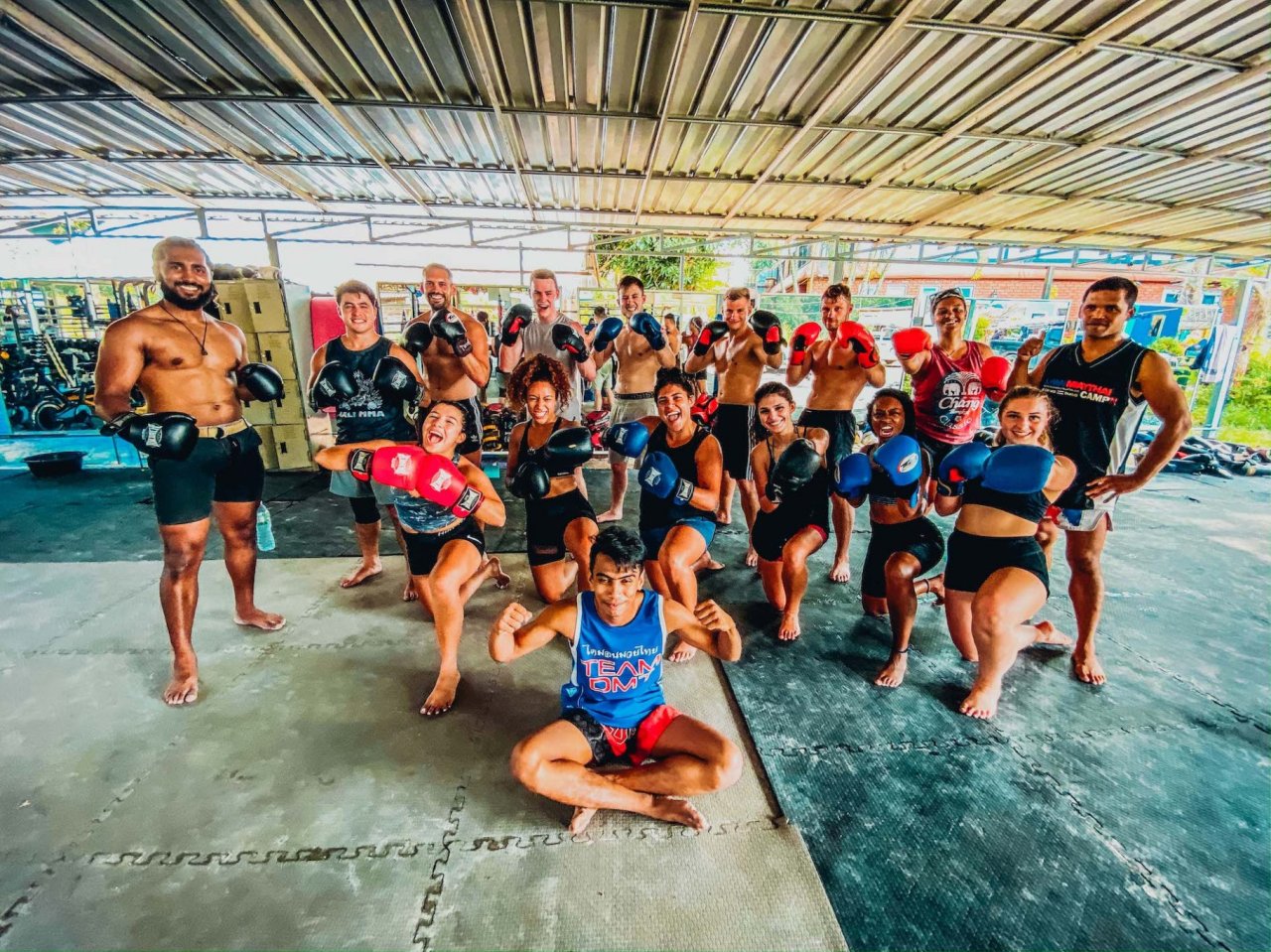 A group taking a muay Thai lesson in Koh Phangan