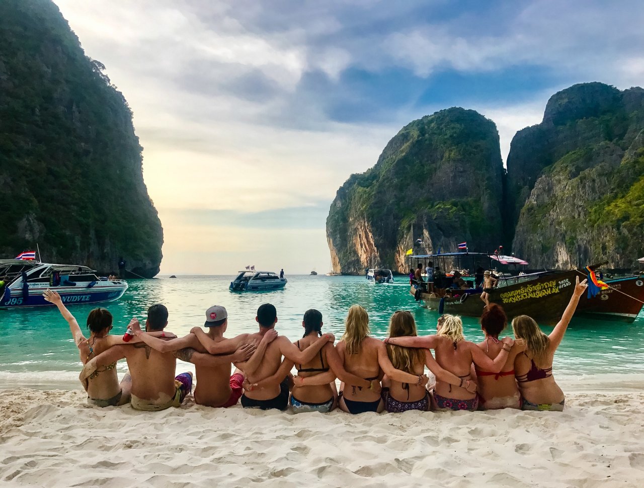 phi pi maya bay group shot